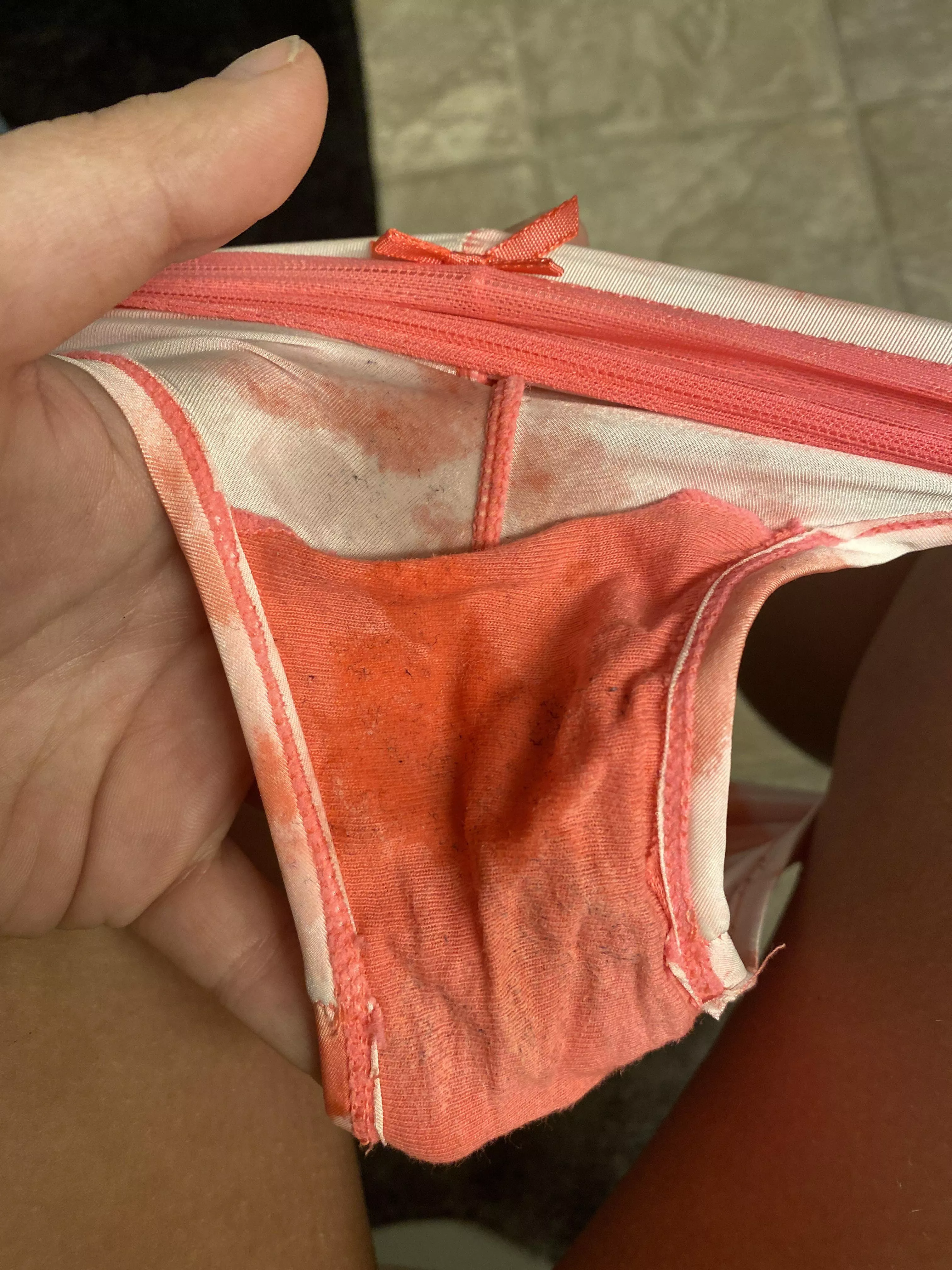 Getting my panties nice and creamy
