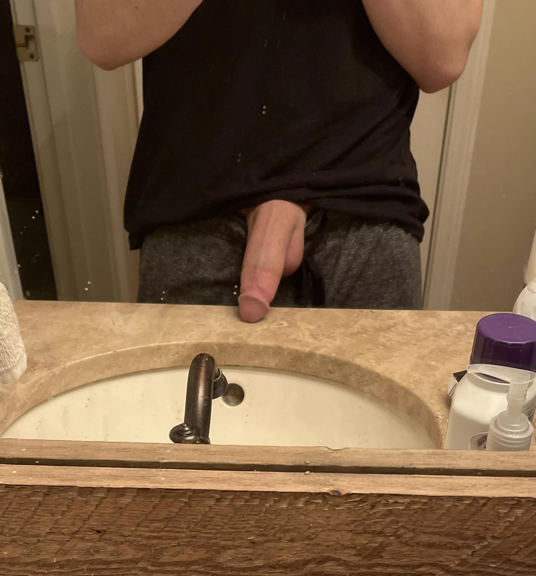 Getting ready for the day😉