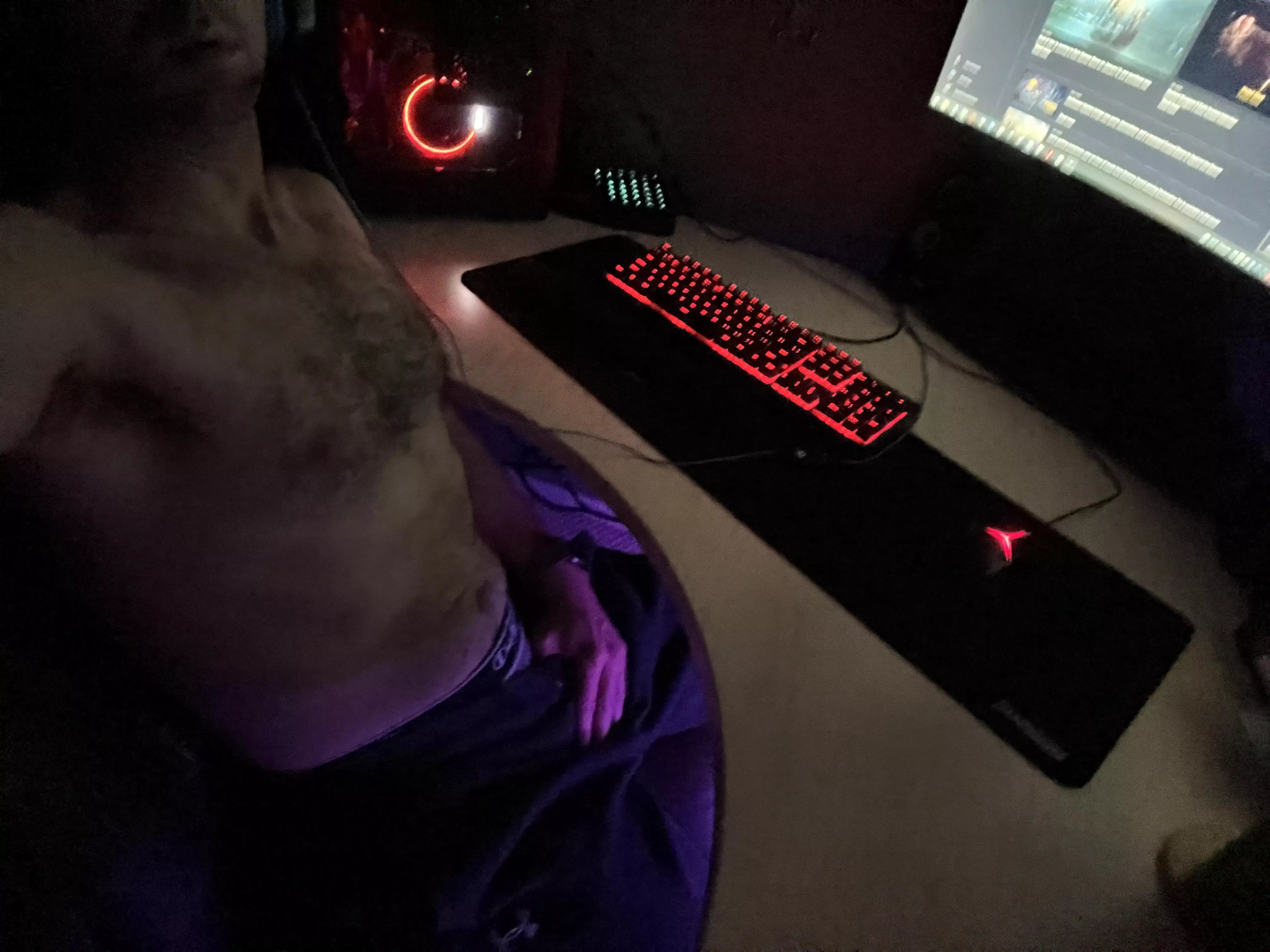 Getting ready to troll 😈 Fortnite I cringe when I hear a kid say “Anyone got a mic”😬 (33) Getting ready to troll 😈 Fortnite I cringe when I hear a kid say “Anyone got a mic”😬 (33)