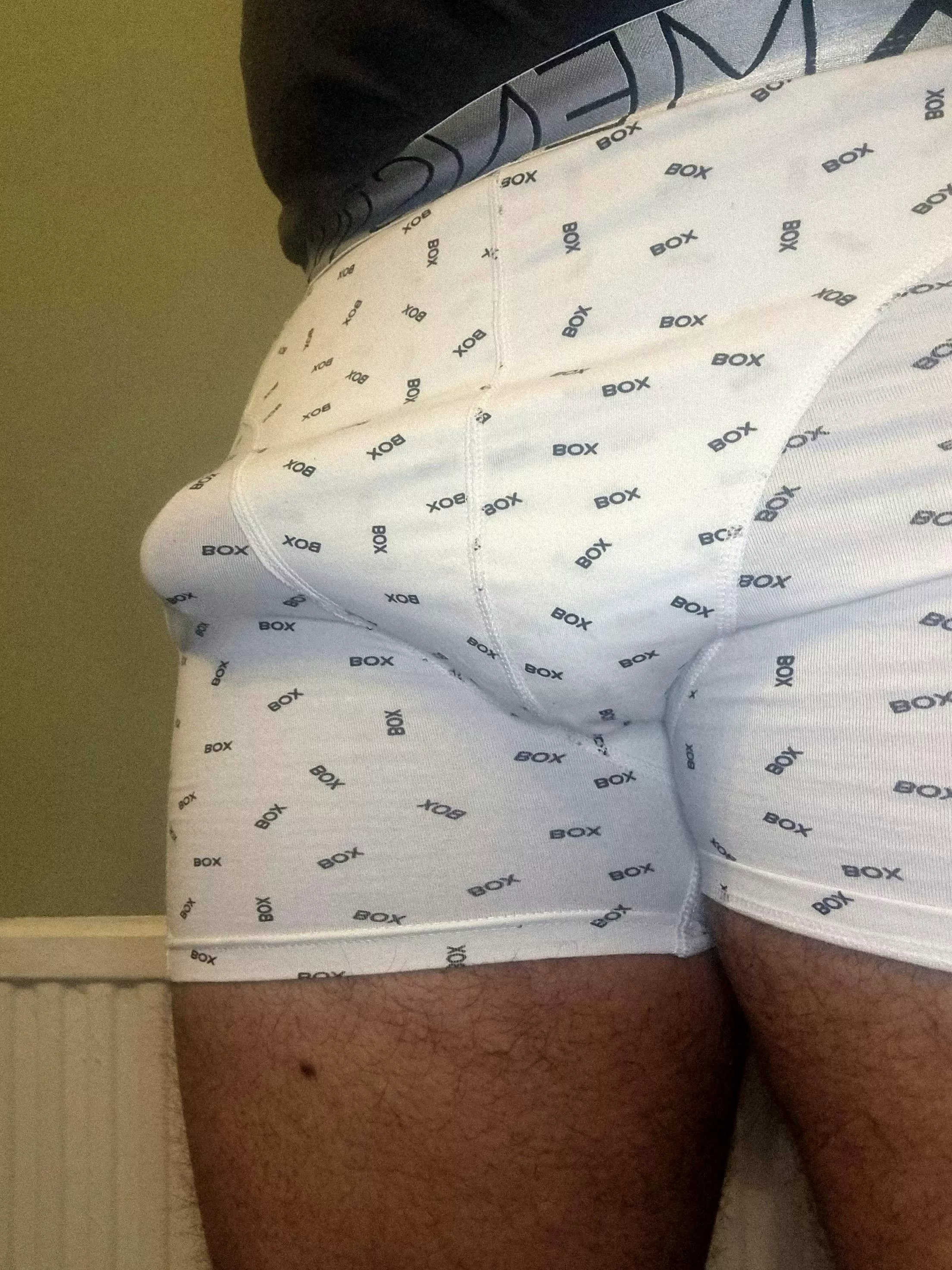 Getting turned on taking pics 🙈