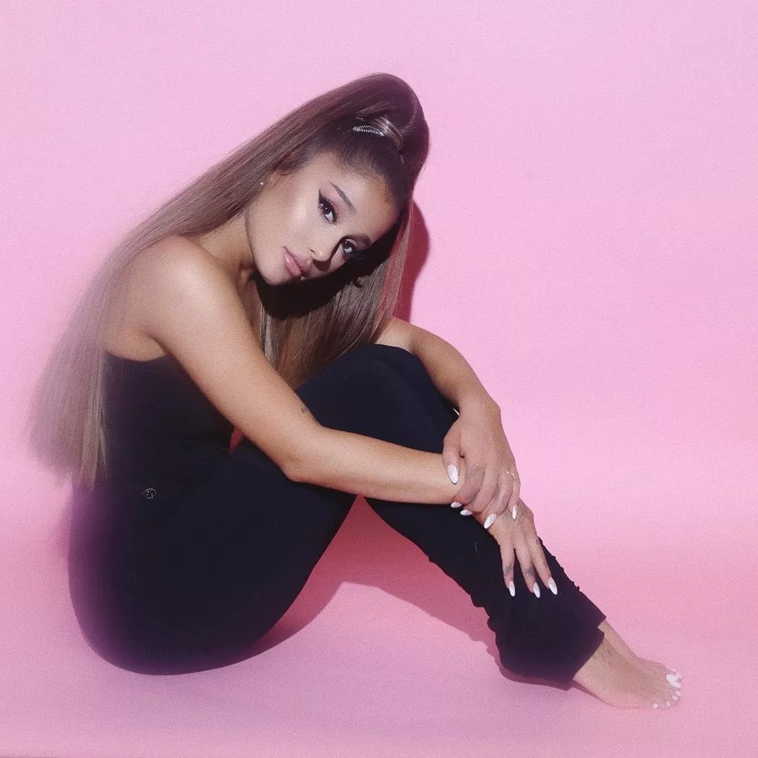Give me joi as hot babe Ariana