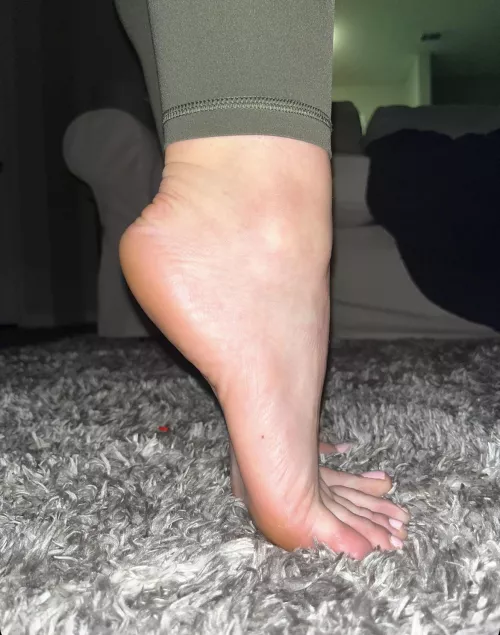 Give them a kiss😘