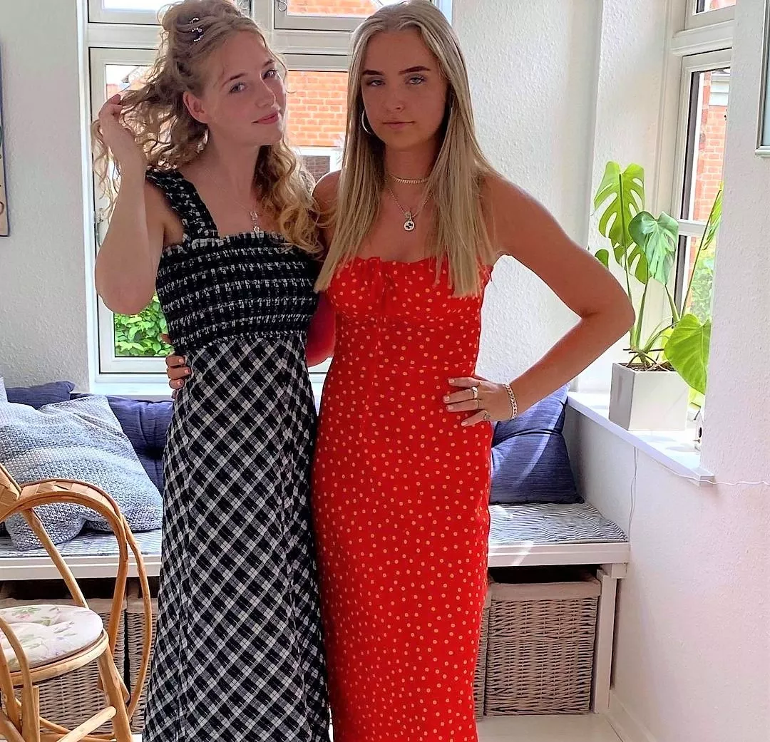 Giving the camera some attention Giving the camera some attention