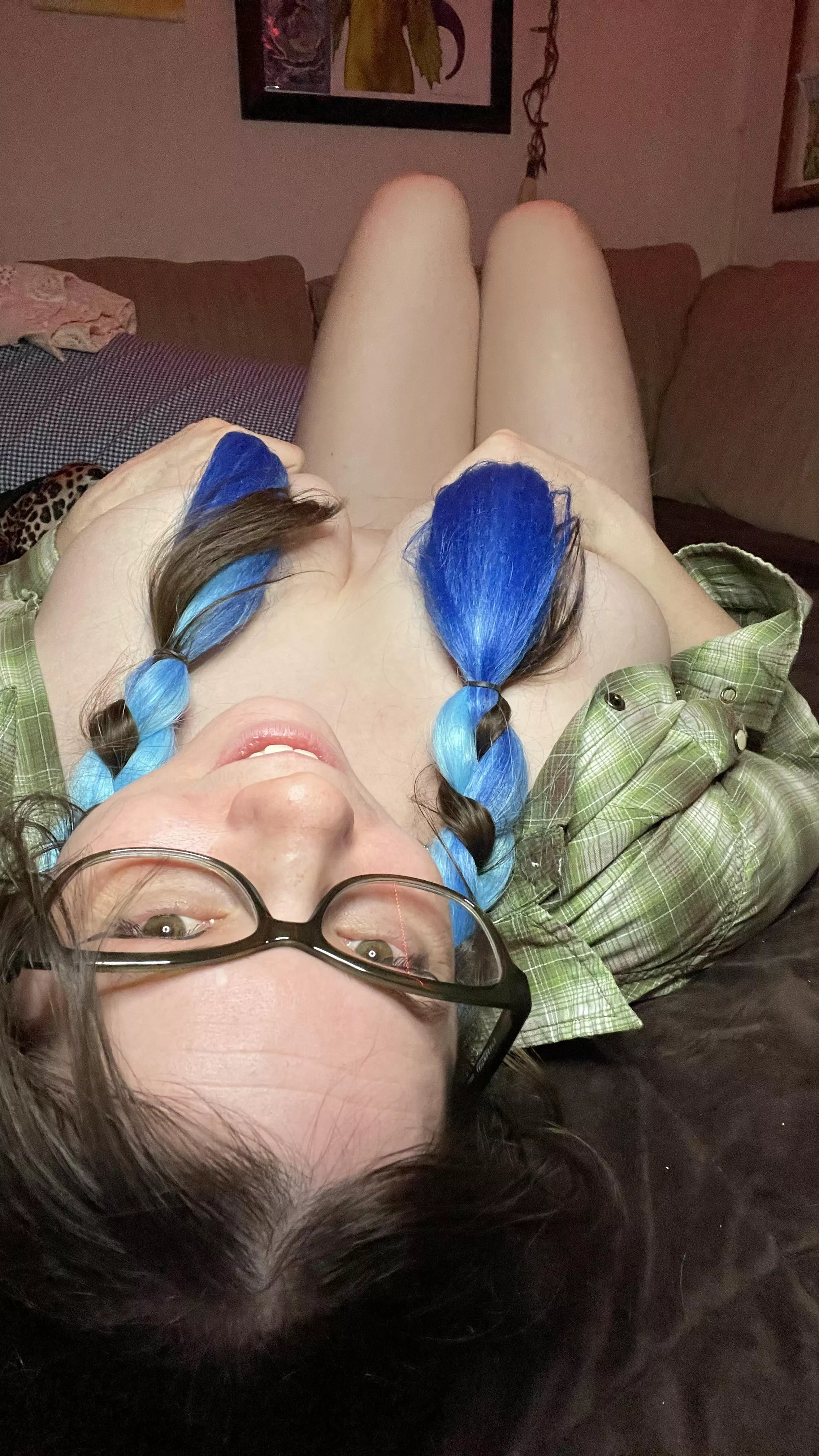 Glasses and Braids, the best combo 🤤