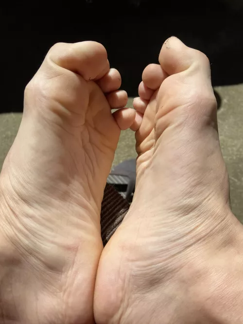 gn bbys, hope it makes u horny š imagine licking n sucking, ik uād fuck it š dms/pms welcome