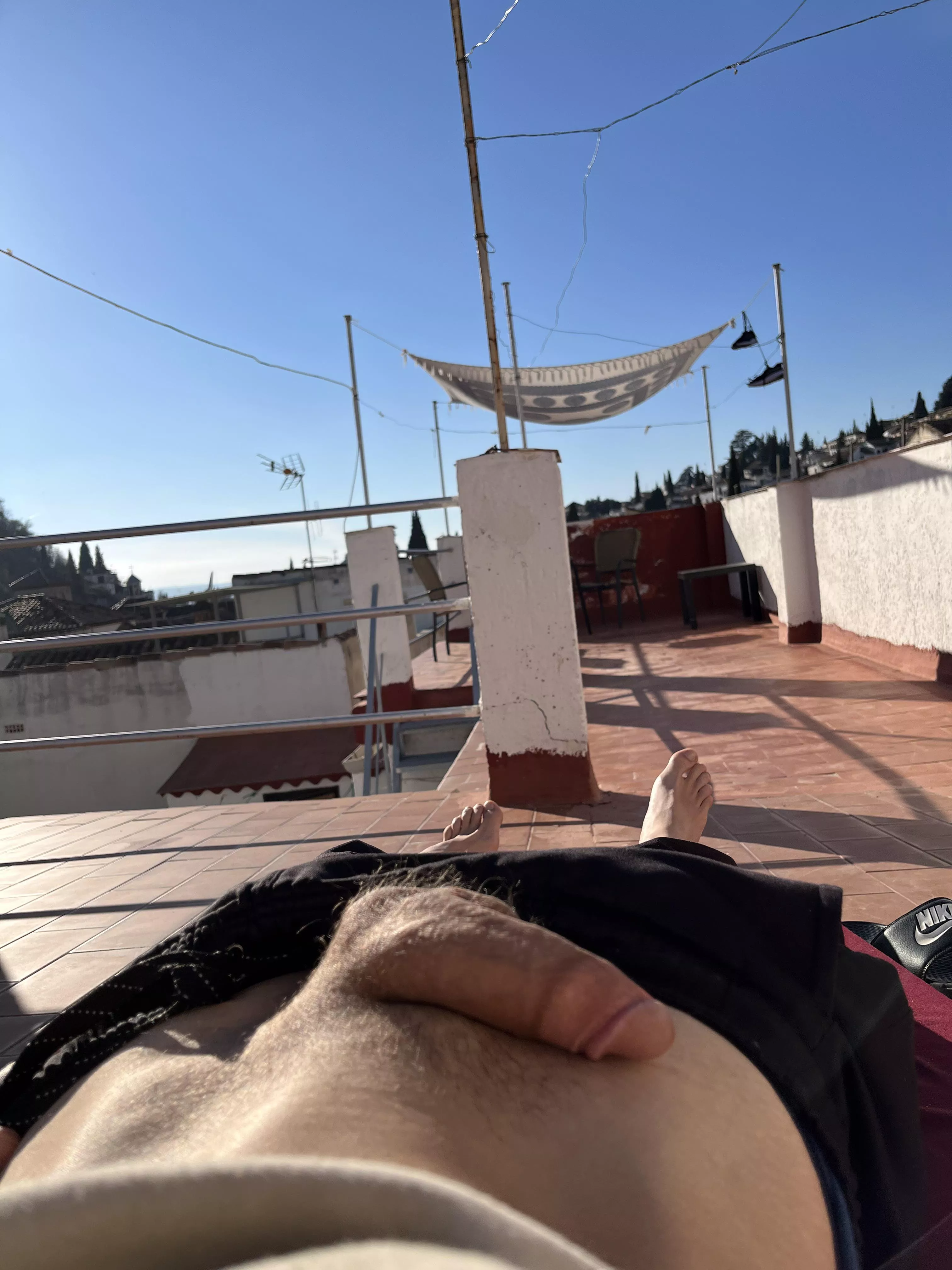 Going for that winter tan ☀️