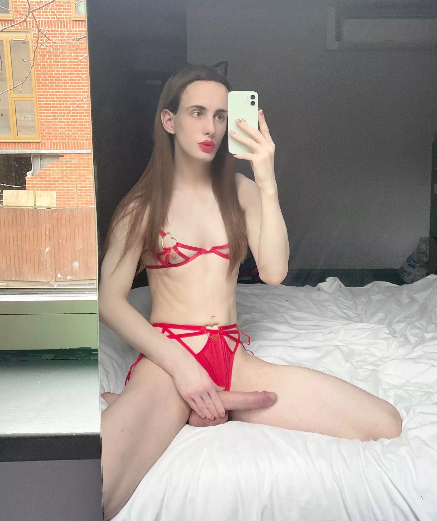 Going out of 2021 with a bang, whose joining? 💦💦🍌