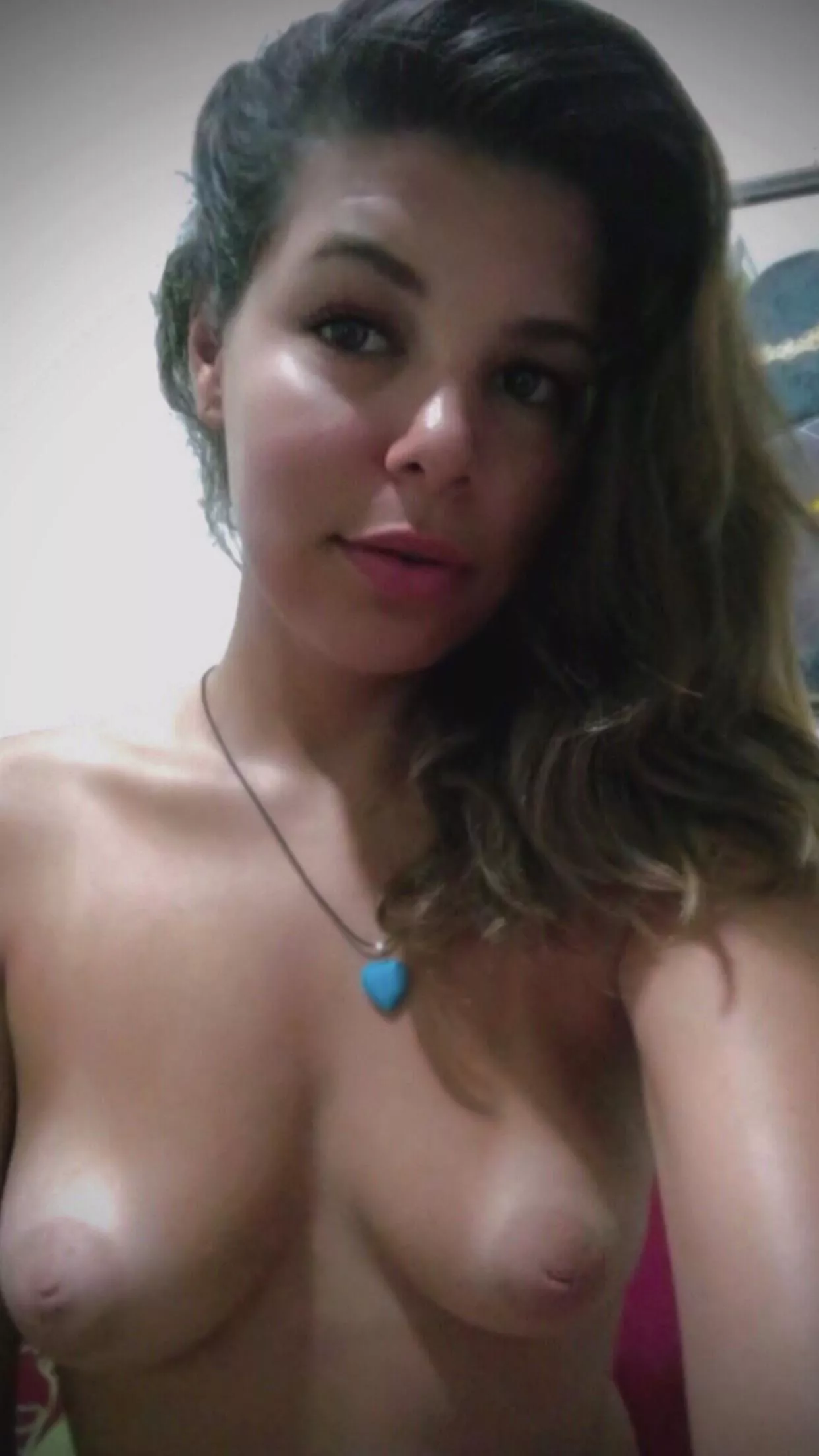Going topless everyone always notices my nipples 😊 Going topless everyone always notices my nipples 😊