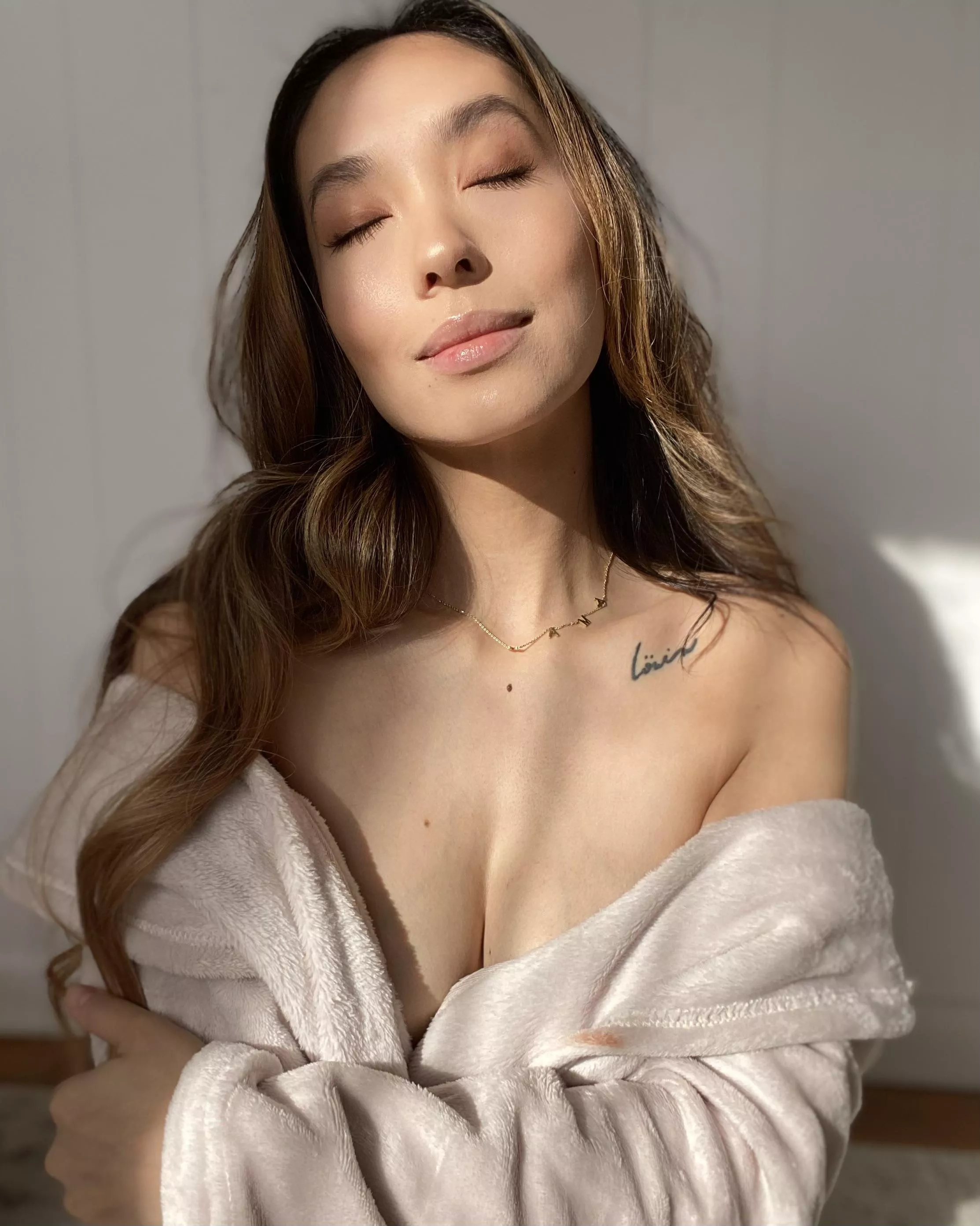 golden hour makes me horny (OC) link is in my bio