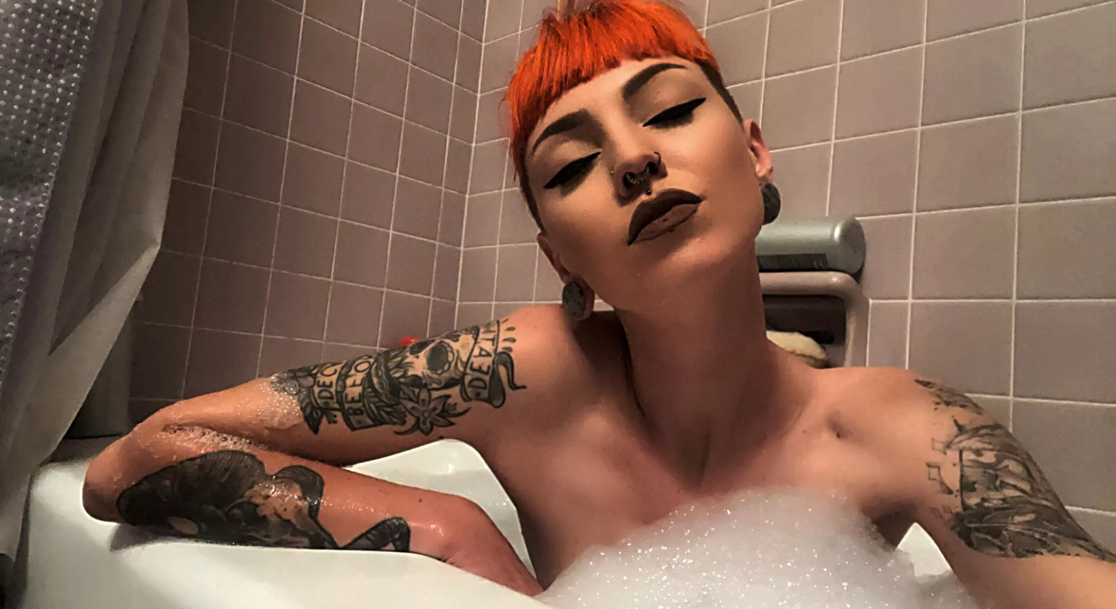 Good evening my loves 😘💦