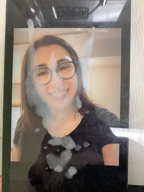 Good load on her face!