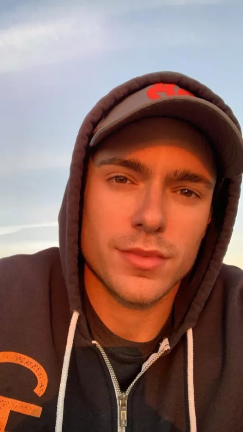 Good morning 🙈🤍