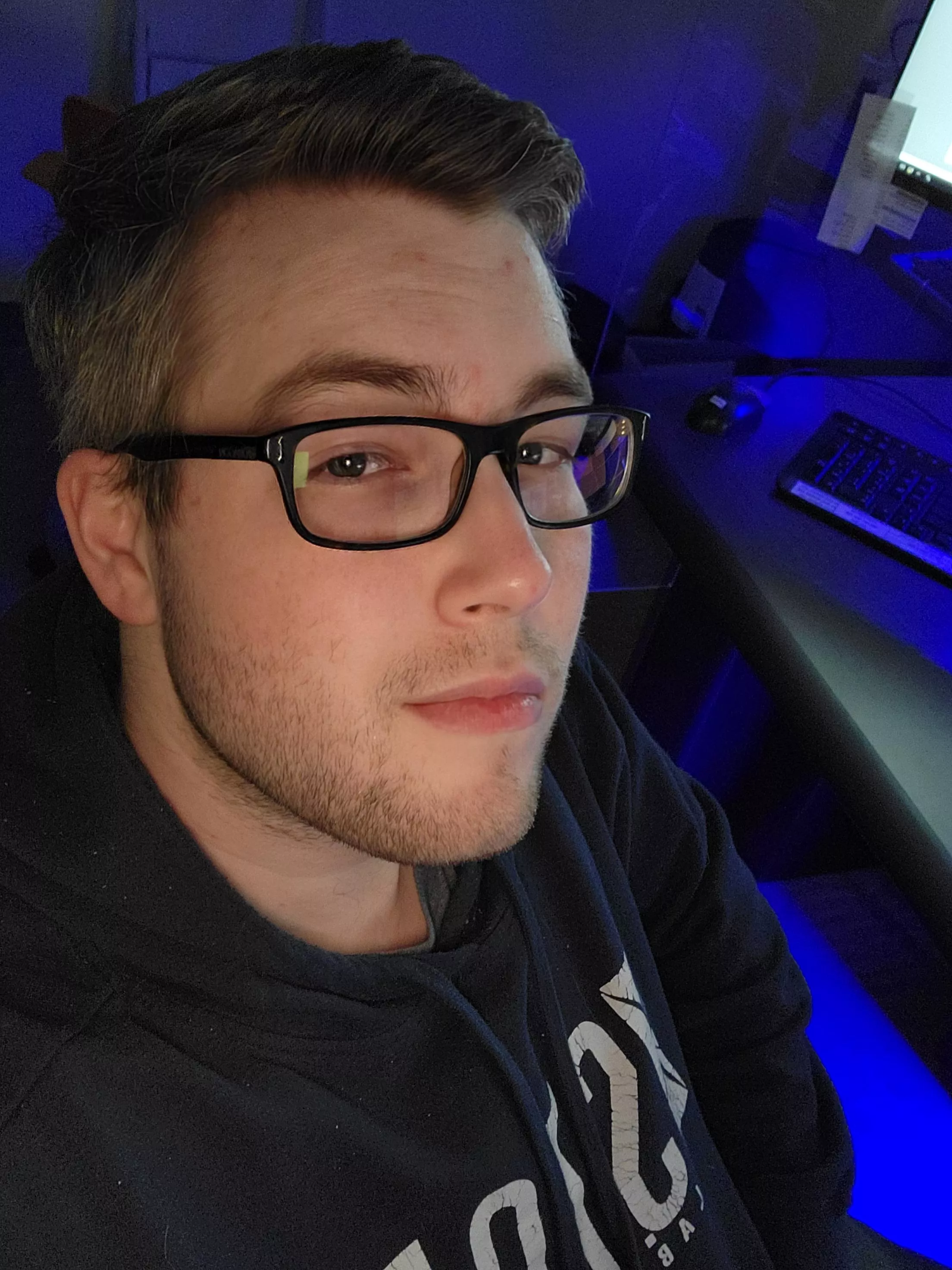 Good morning and Happy Tuesday handsome gents!