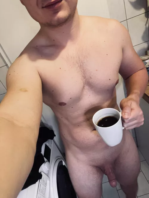 Good morning CGW βοΈ First things first on Monday mornings - get undressed, make some coffee and take a nude ππ»π Have a great start into the new week β€οΈ