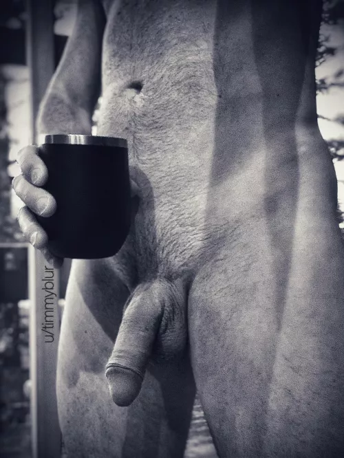 Good morning coffee freaks. Yesterday turned out of be the Mondayest Monday in the history of Mondays. Hoping for something better todayβ¦