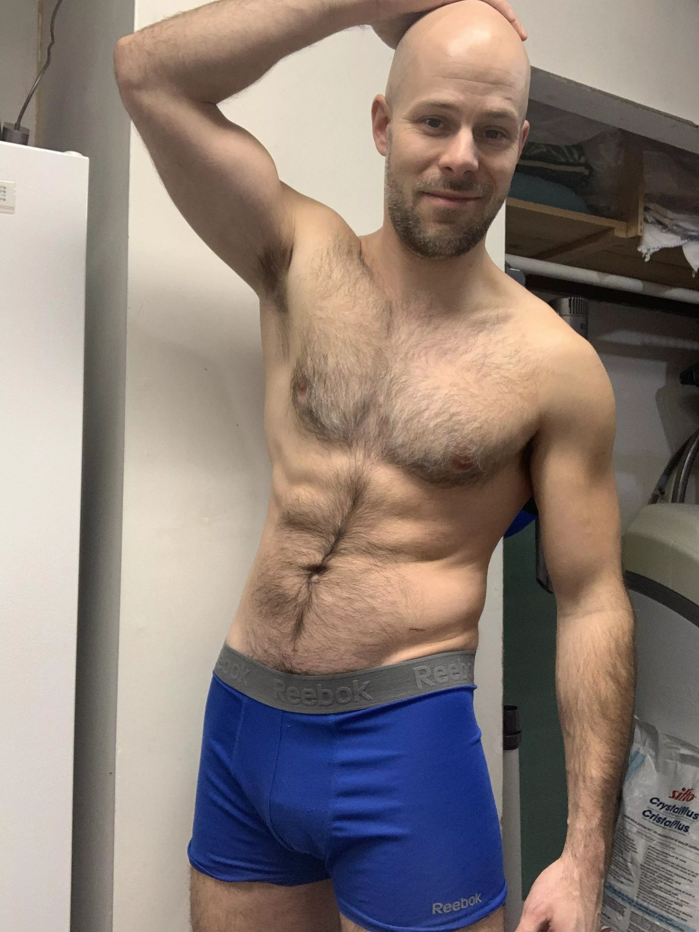 Good morning, do you want to wake up next to this?