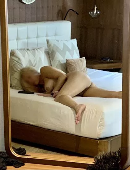 Good morning 💋[F]