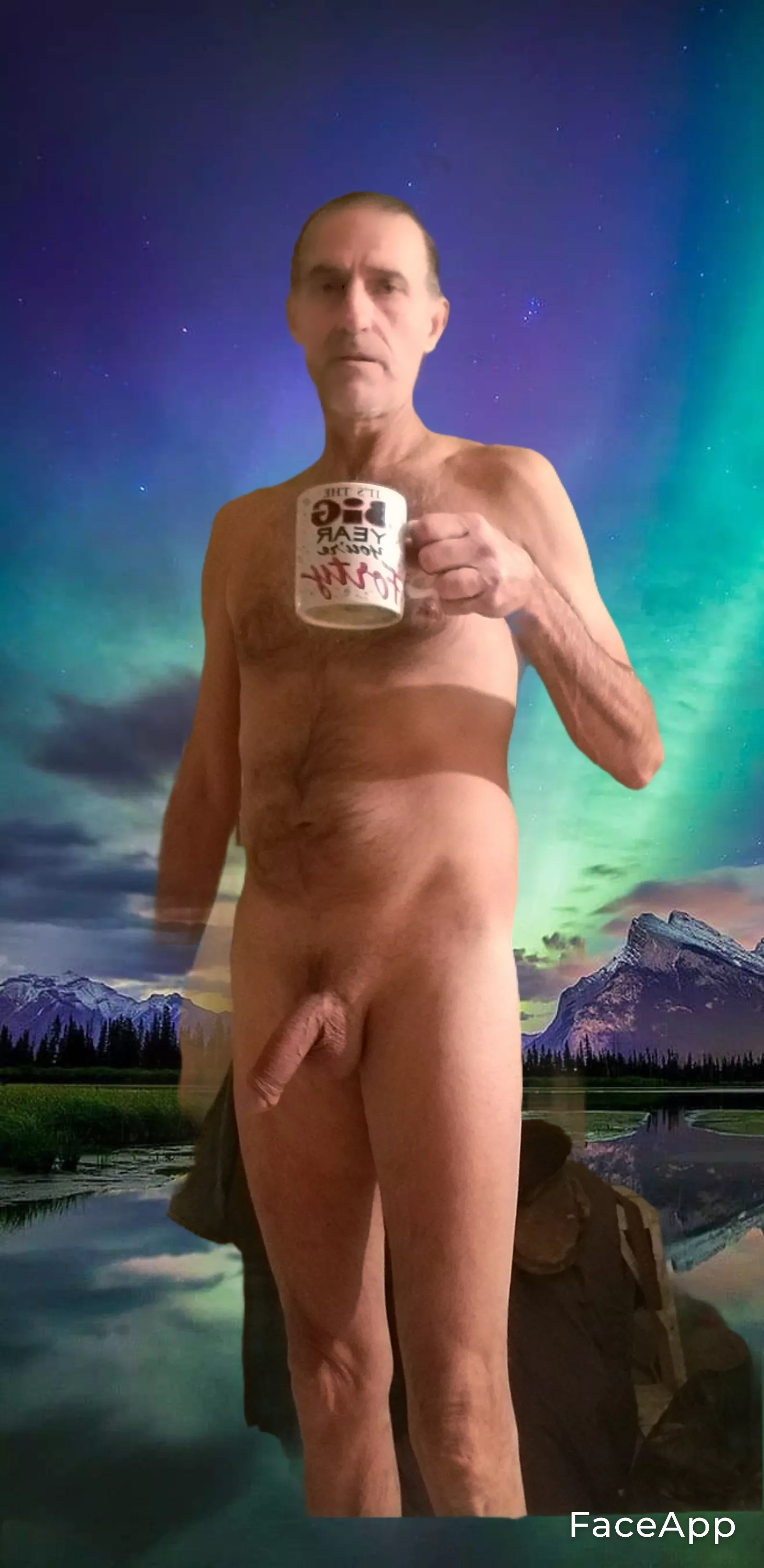 Good morning from Canada enjoy your Wednesday Merry Christmas to everybody