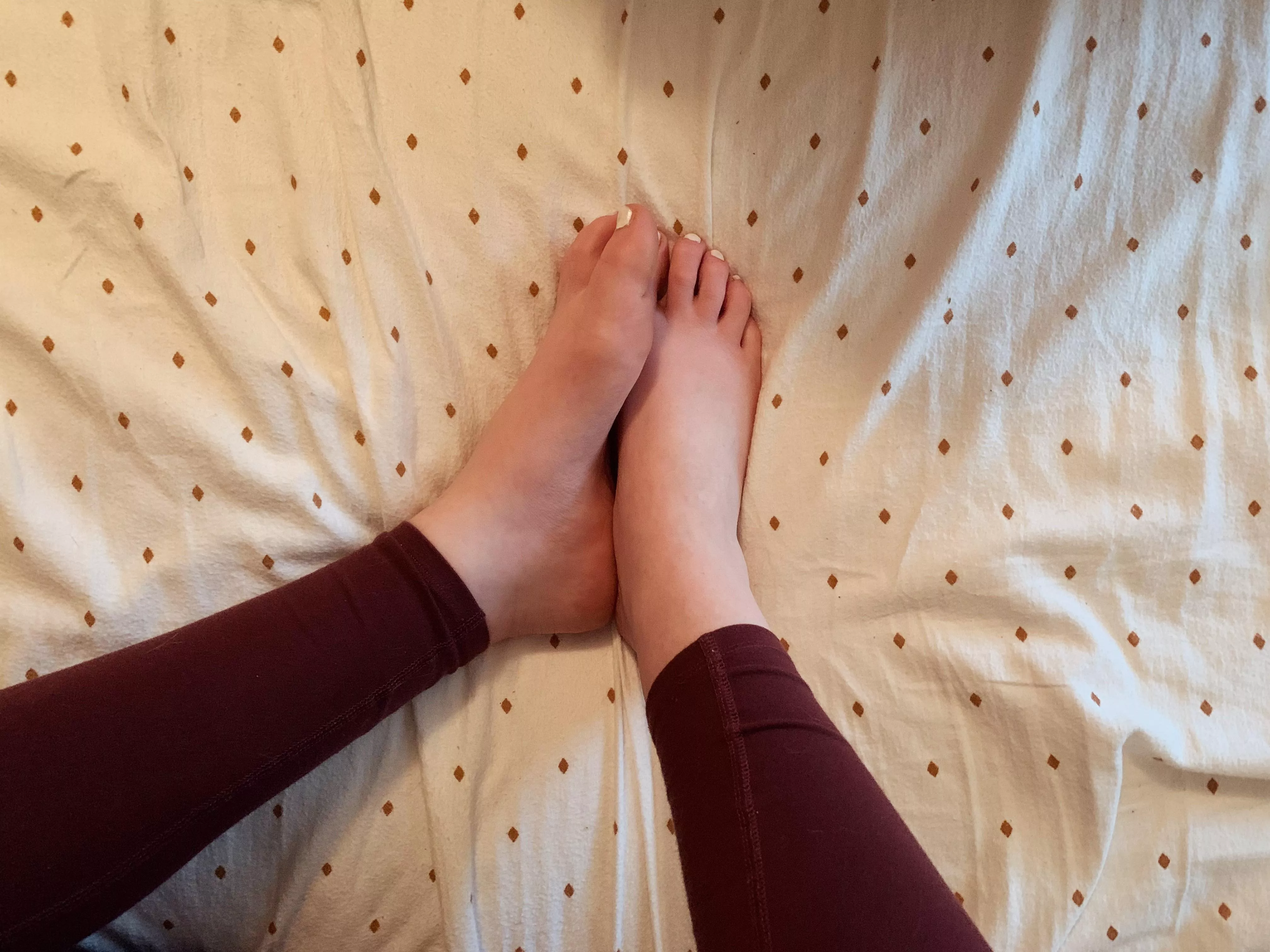 Good morning 🖤 I could use a morning rub 😘