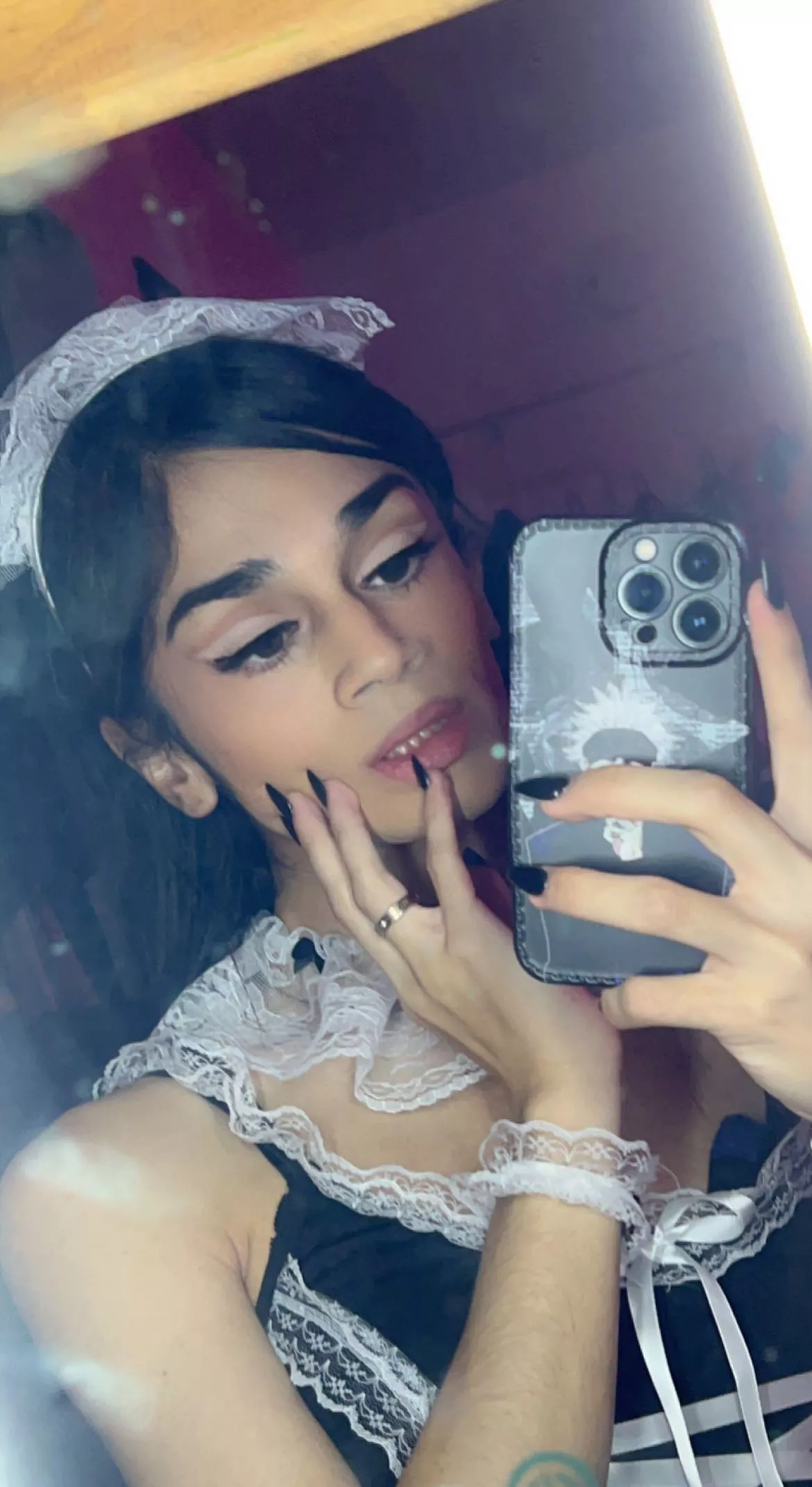 good morning! i finally got a maid dress :D