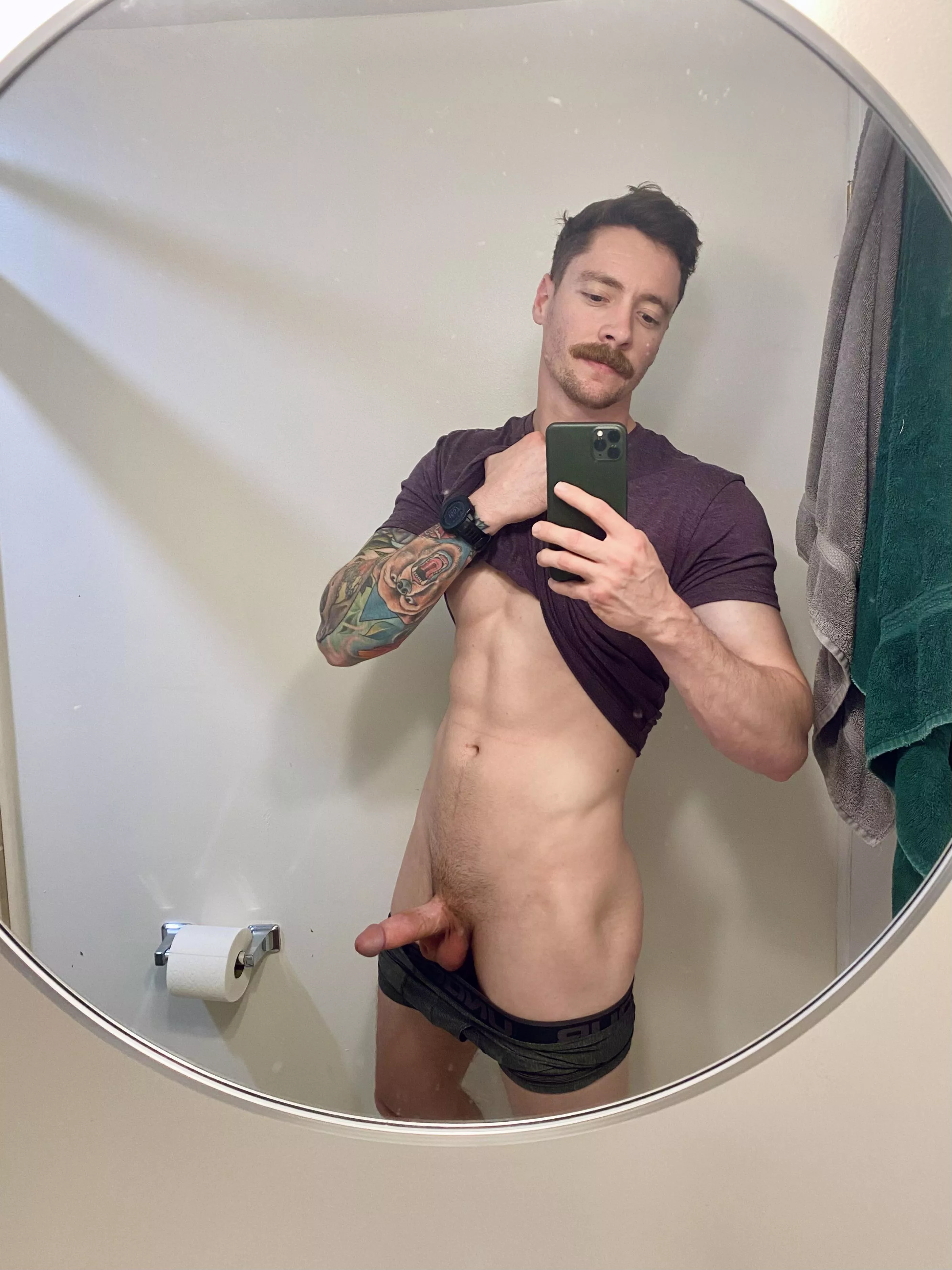 Good morning y’all 😏