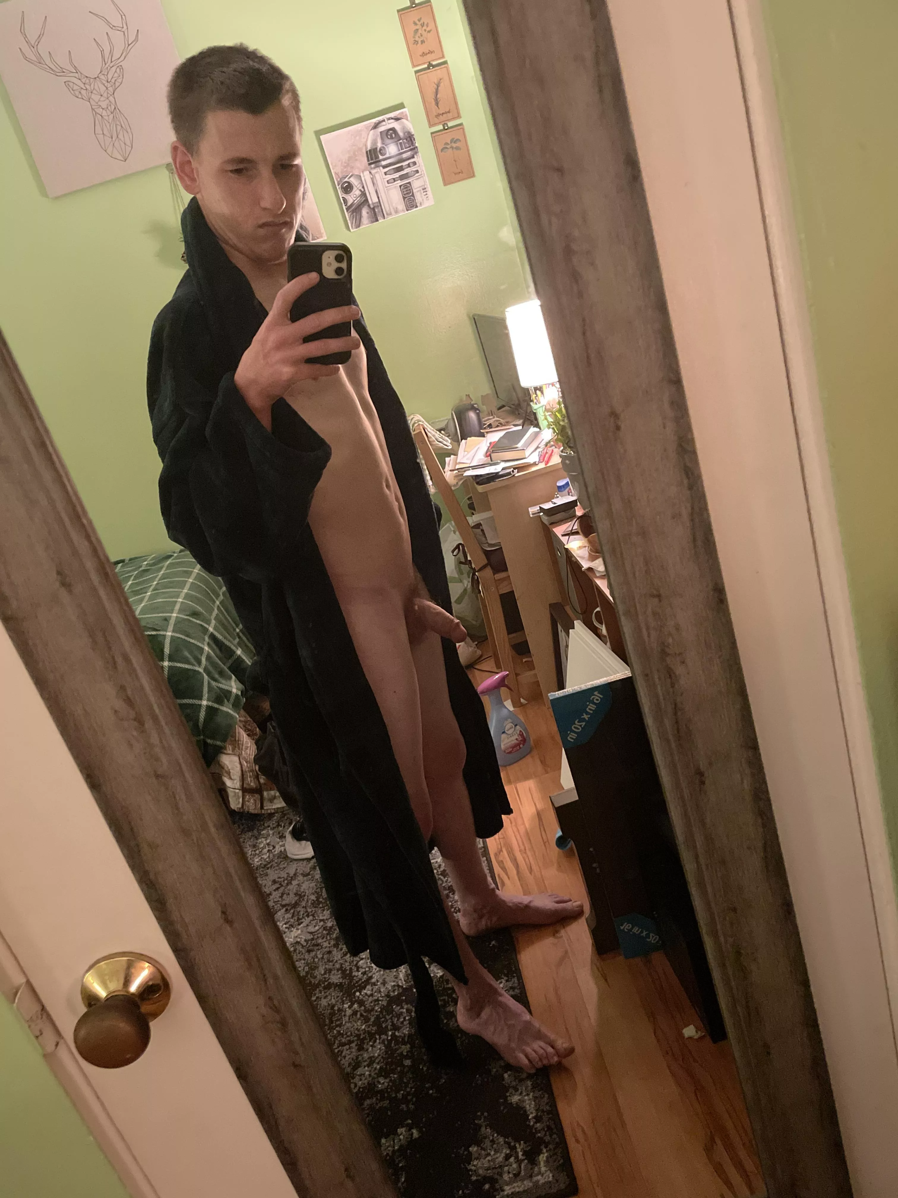 Good night just got this robe, want to come cuddle in bed