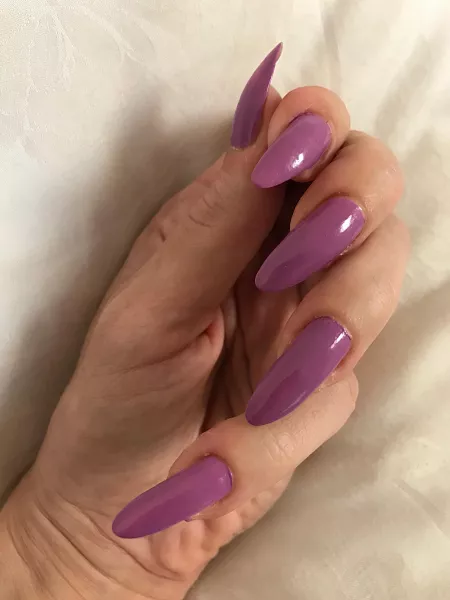 Good week, guys! ππ₯πmy natural nails π
π»