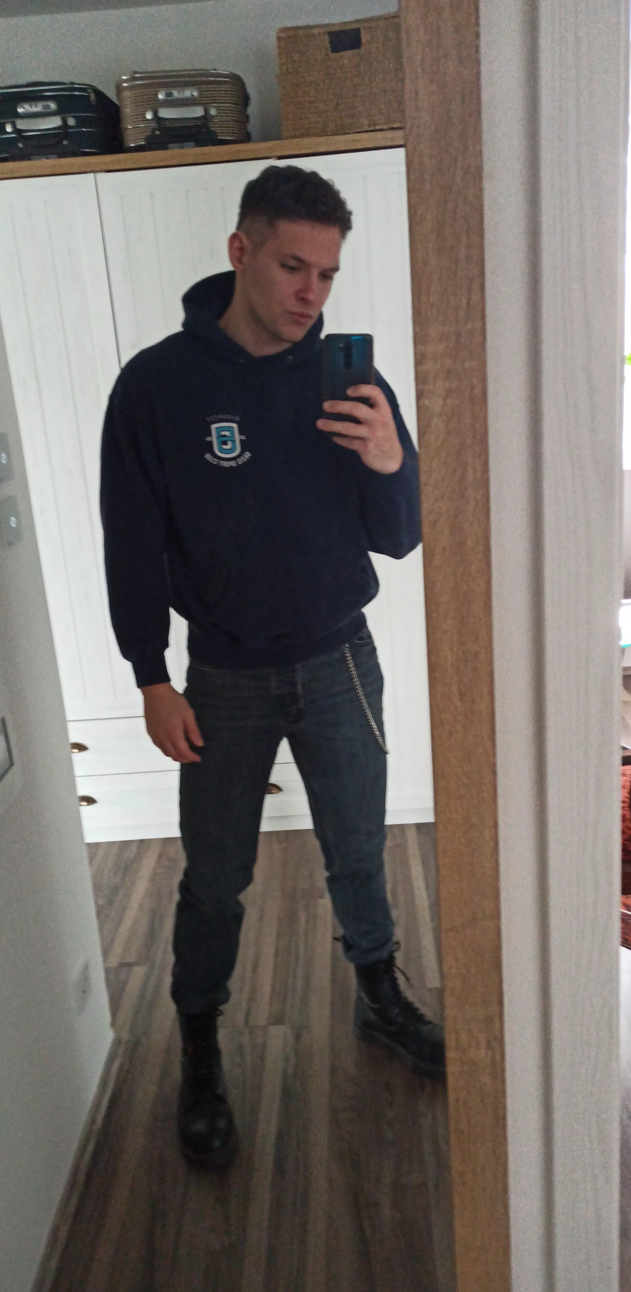 Got a haircut today, anyway who loves vintage Dr.Martens too?🤠