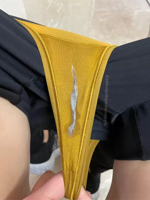 got home from a workout and found a little surprise in my panties! ๐คฉ
