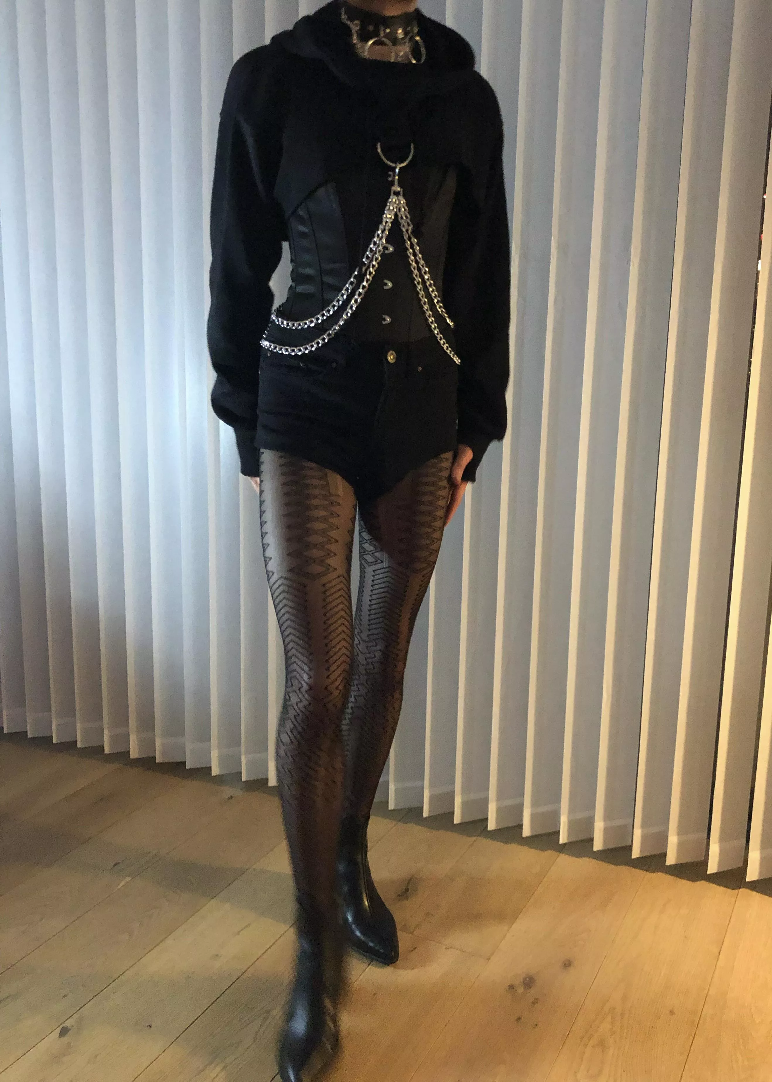 got my first corset and I never wanna take it off ☺️