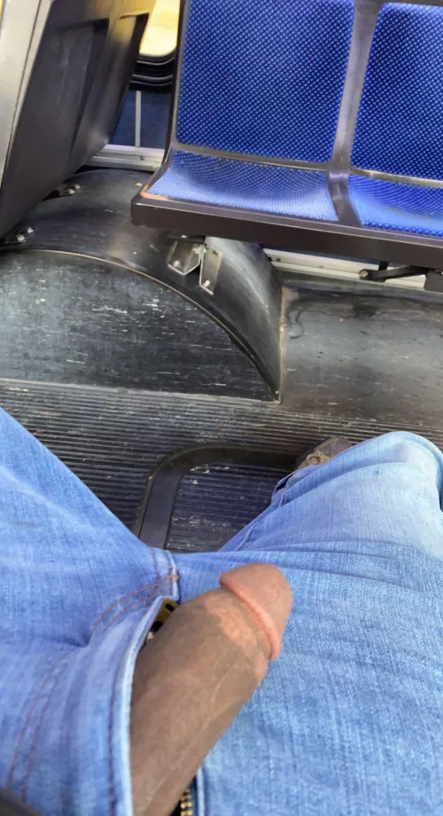 Got so horny on the bus ride to work I had to let him breathe π€·πΎββοΈ