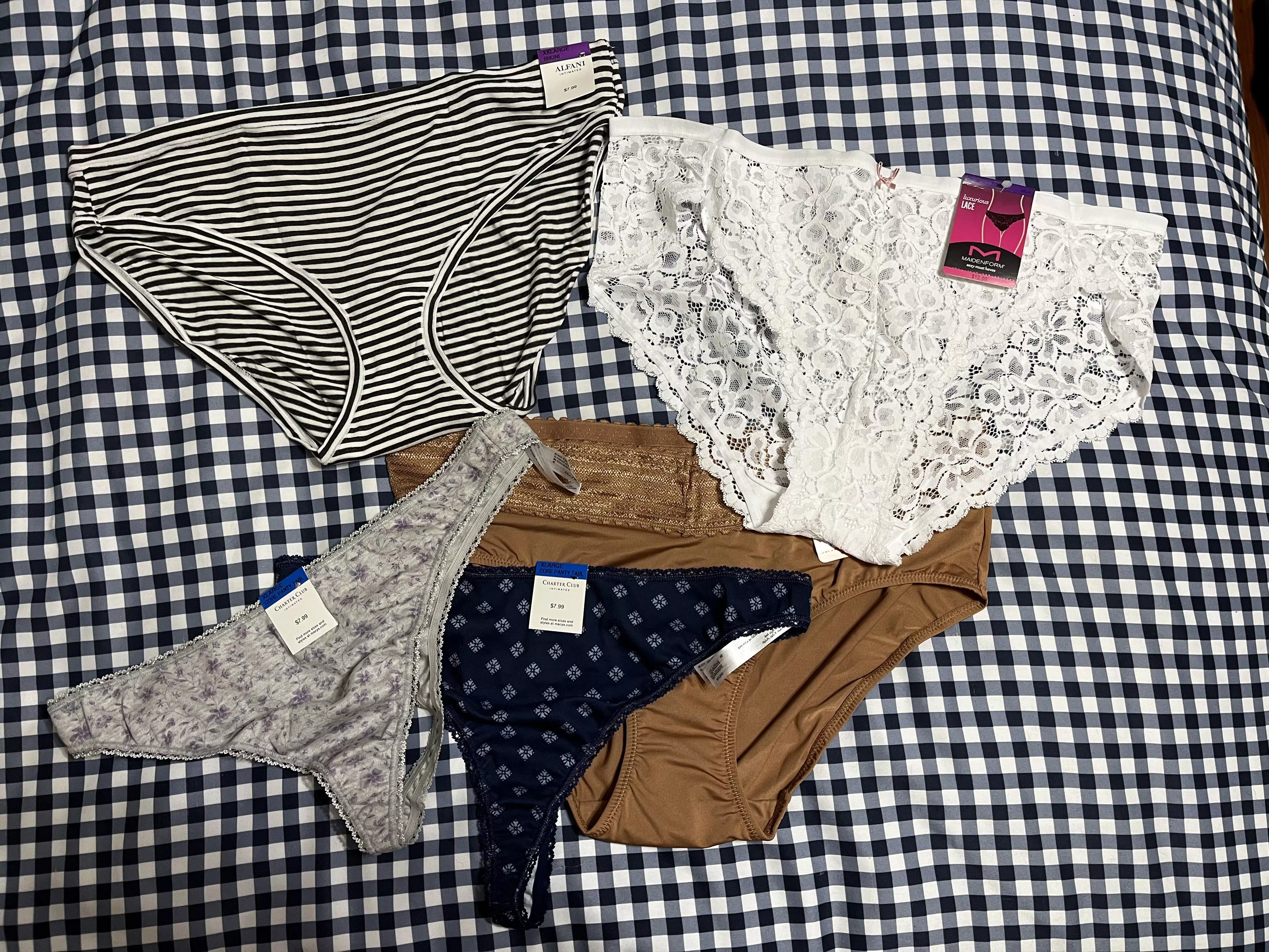 Got some new treats in the mail today!! Got some new treats in the mail today!!