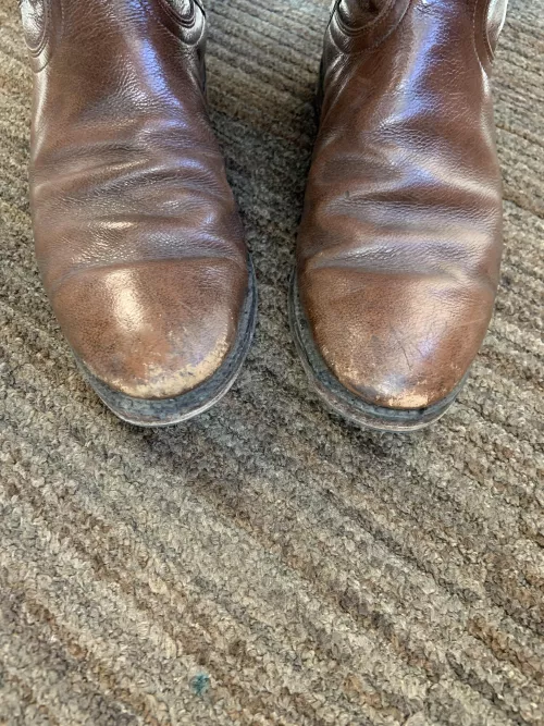 Got some toe wear on my leather Justin ropers. Any polish or dye recommendations?