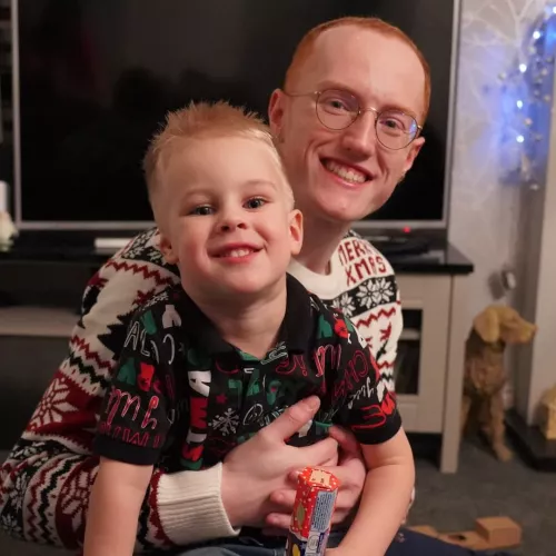 Got to spend time with my little cousin this Christmas! 💕 🎄🎅