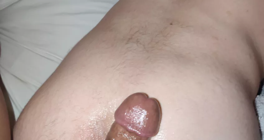 Got up to a lot of fun with my bi curious mate recently 😈💦💦 he loved it