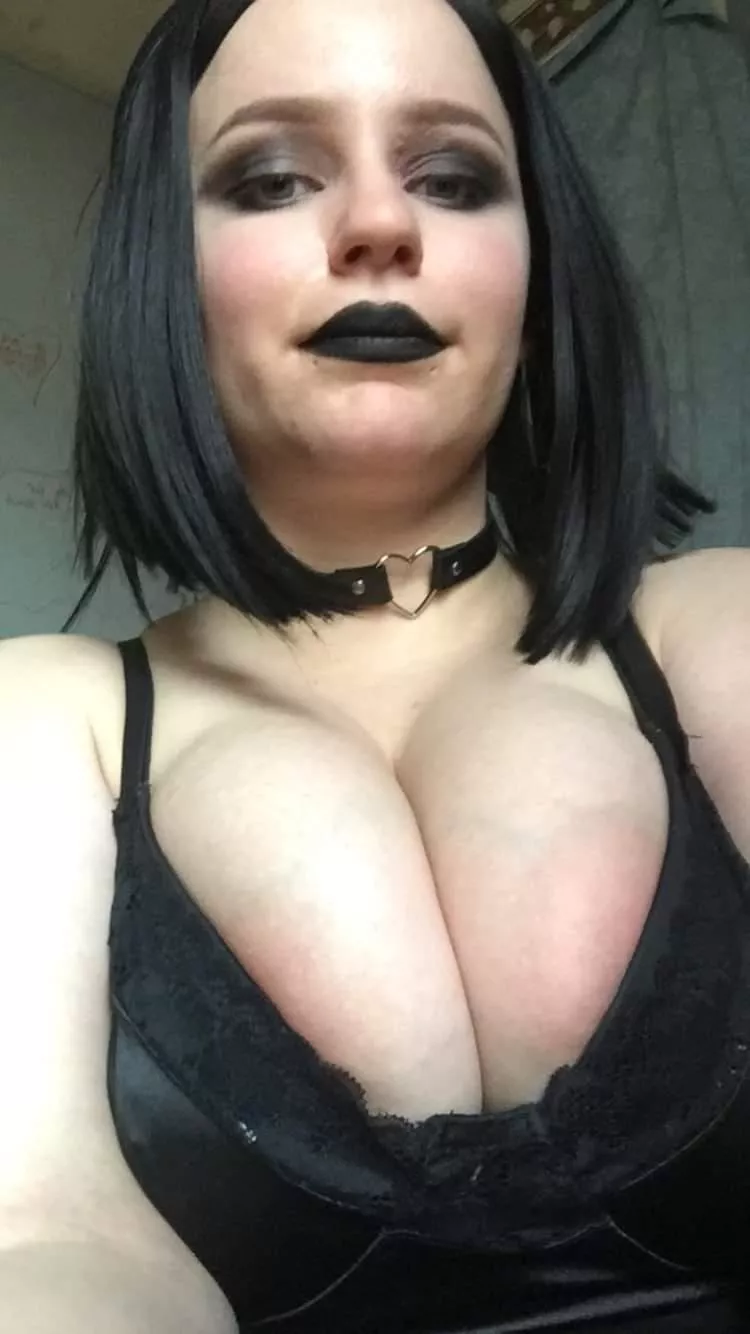 Goth GF cleavage anyone?