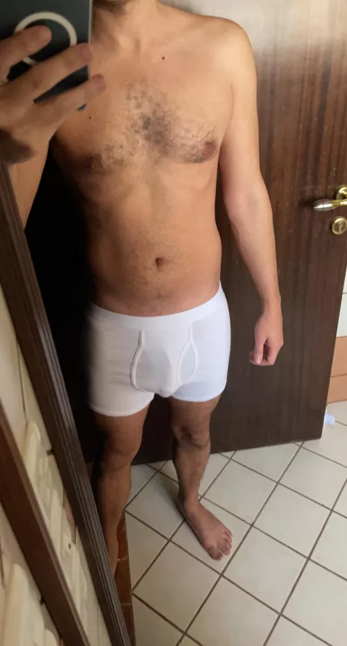 Gotta wear something tight to keep it from flopping around 😏