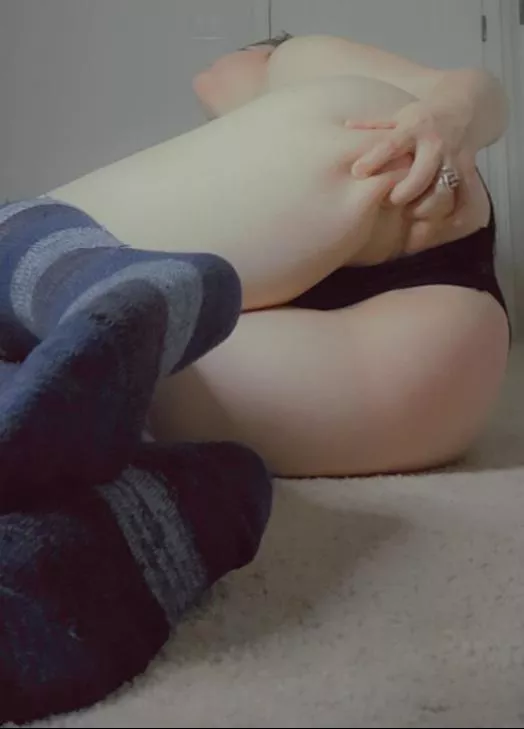 Grab it and squeeze it. Grab it and squeeze it.