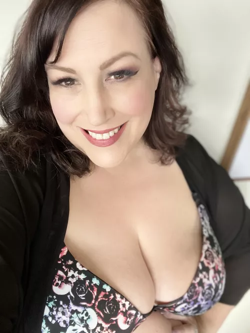 Grandma has been busy, but she wanted to say “Hi”.