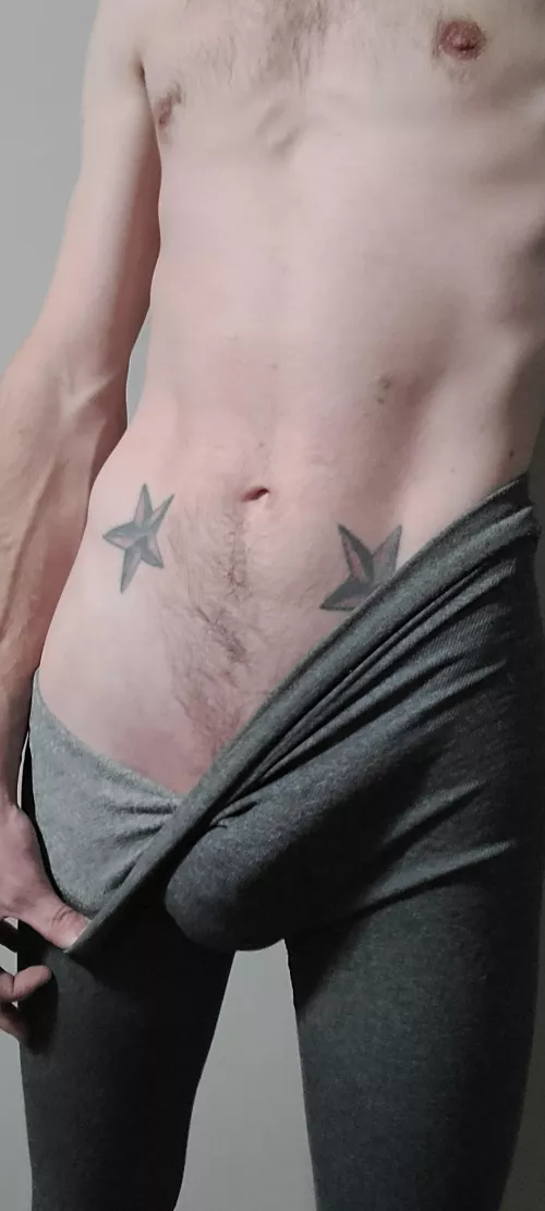 Gray leggings 😍 💕 (m)(27)(bi)