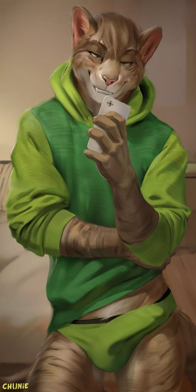 Green hoodie (Chunie)