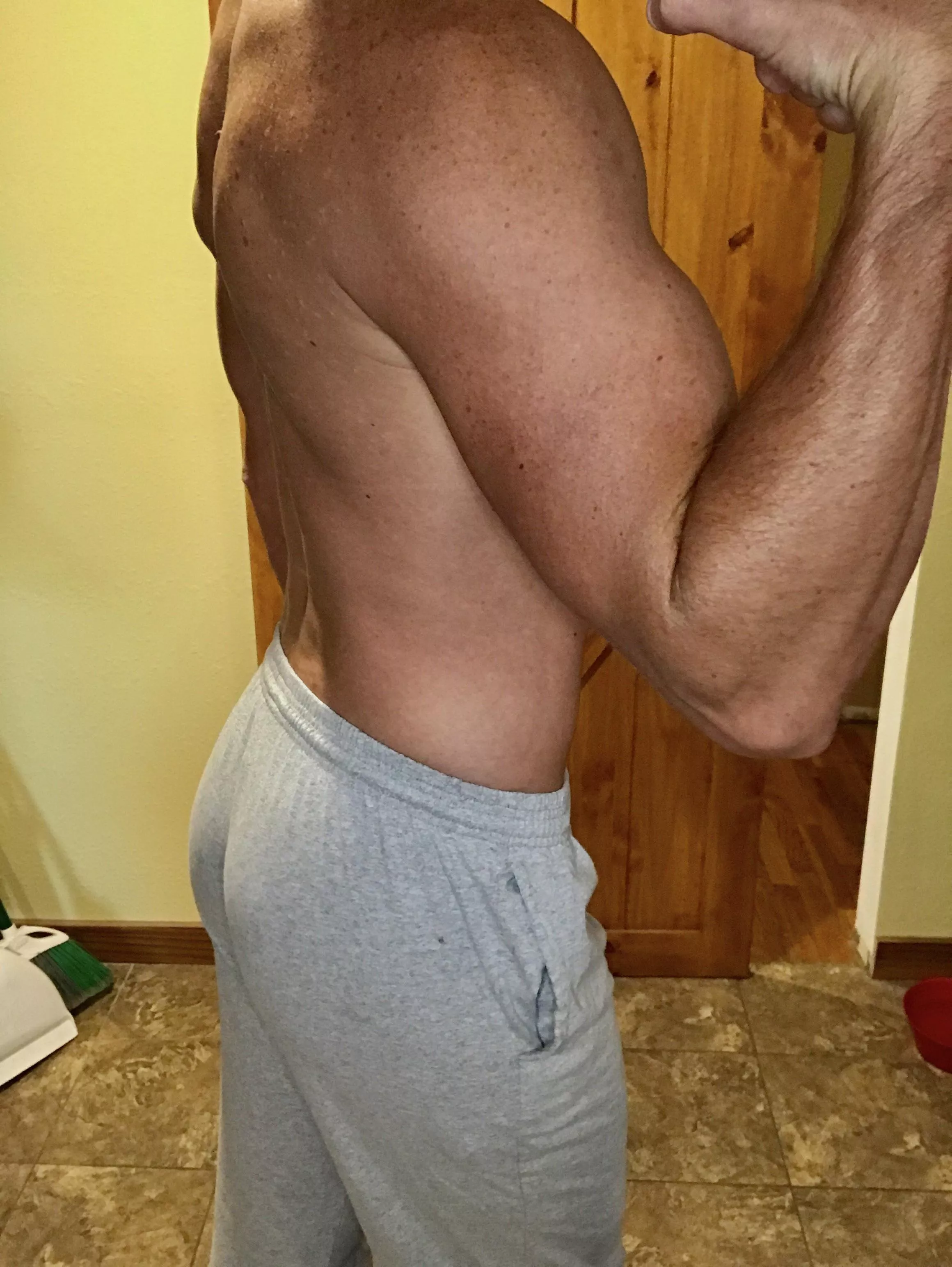 Grey sweatpants season has started Grey sweatpants season has started