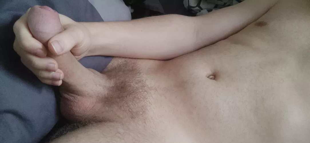 Growing out my pubes