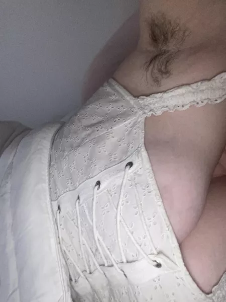 growing the softest hair under my arms ๐งก
