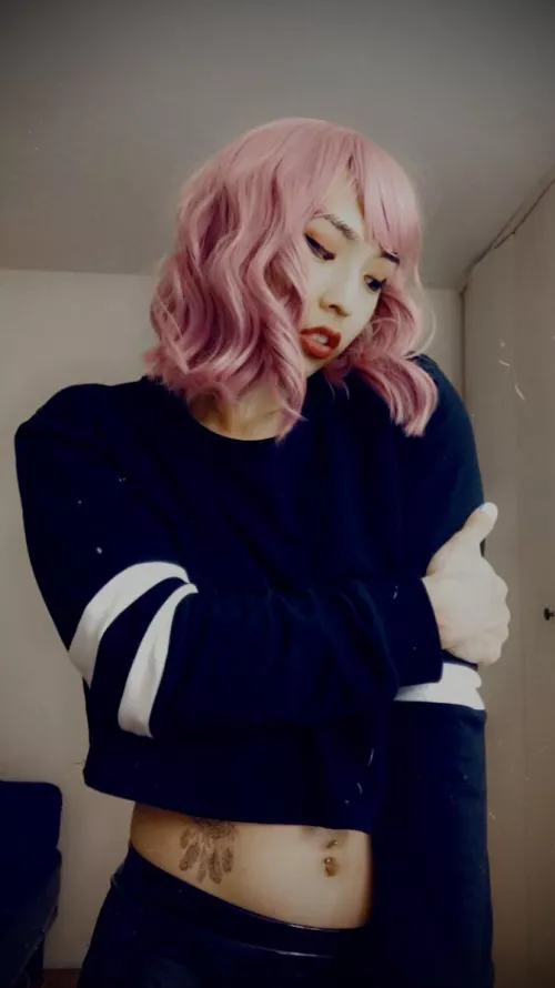 Guess I’ll hold myself since I have no one else to hold me 🥺