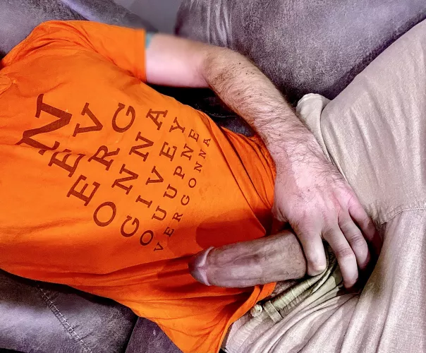 Guess who just got Rick rolled by a dick pic? (44)