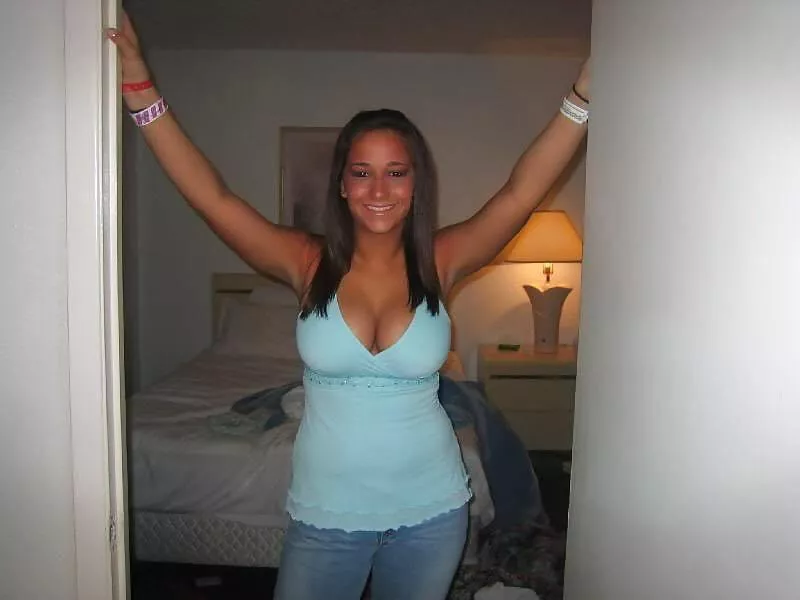 Gullible college student