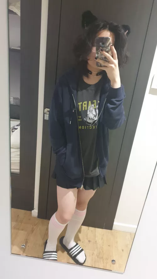 guys btw im free feb 14 guys btw im free