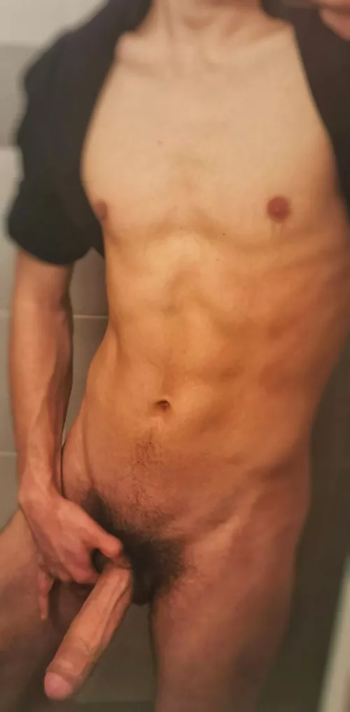 Guys without foreskin must be so jealous