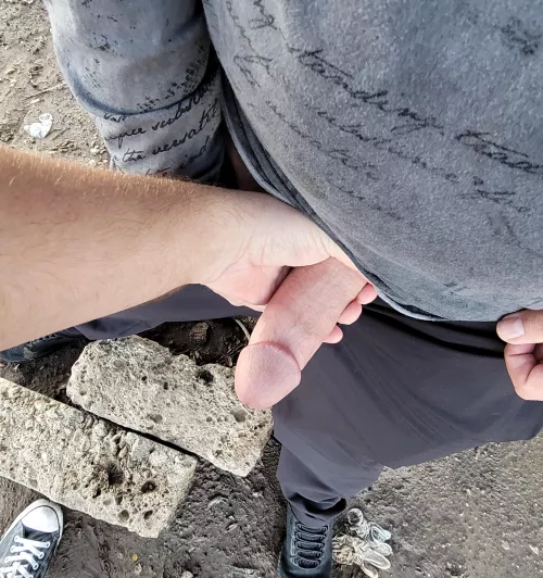 Had Christmas fun the other day with a GL married dude who I saw checkin me out. He walk away and then looked back & nodded at me to follow him, so I did. We found a chill spot & he dropped trou. His dick was already rock hard. I sucked him off u